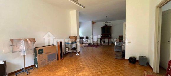 4 غرف نوم فيلا في Mozzo, Italy رقم 338850 14