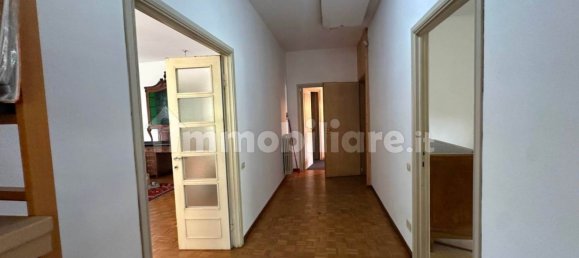 4 غرف نوم فيلا في Mozzo, Italy رقم 338850 16