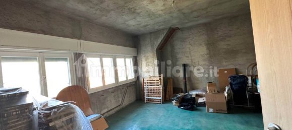 4 غرف نوم فيلا في Mozzo, Italy رقم 338850 34