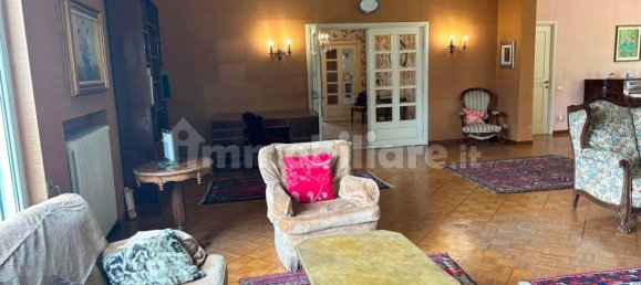 4 غرف نوم فيلا في Mozzo, Italy رقم 338850 9