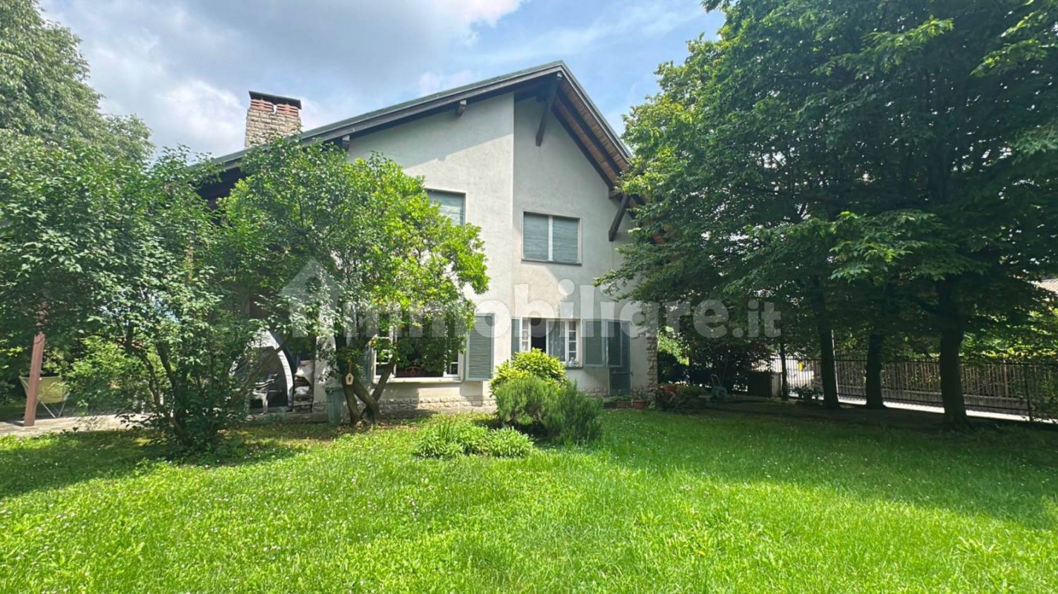 4 غرف نوم فيلا في Mozzo, Italy رقم 338850