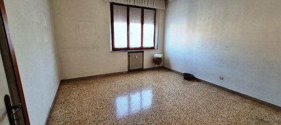 5 rooms Apartment in Siena, Italy No. 38027 14