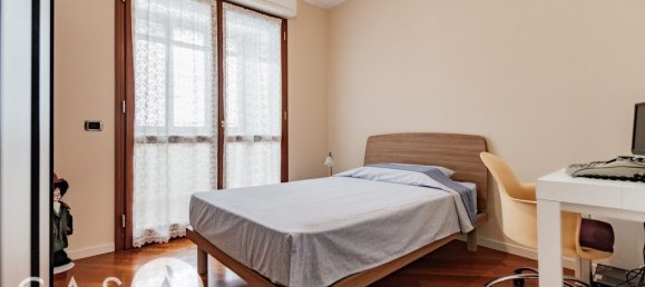 2 bedrooms Apartment in Cesena, Italy No. 350479 6