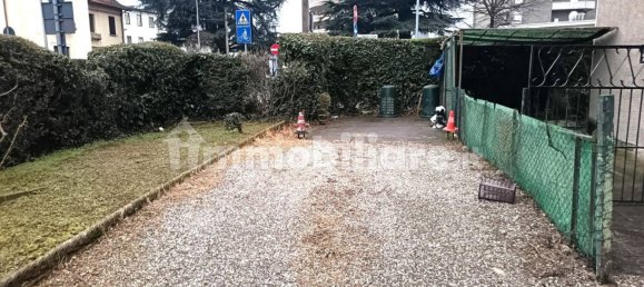 Apartamento T2 em Varese, Italy N.º 210235 2