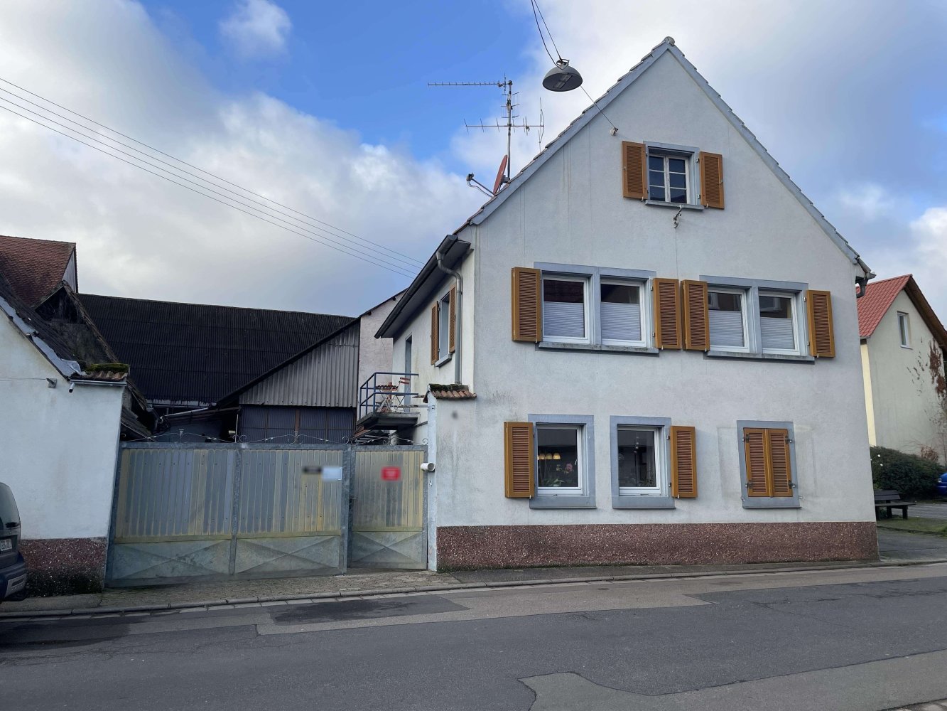 3 bedrooms Farm in Rhineland-Palatinate, Germany No. 126191