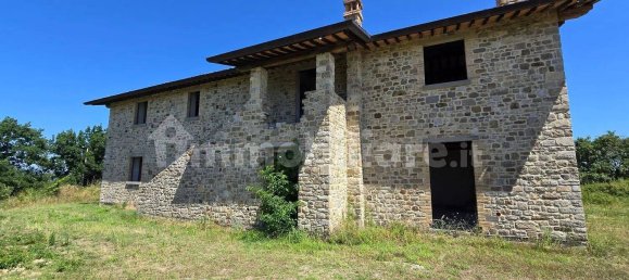 4 Schlafzimmer Haus in Umbertide, Italy, Nr. 90632 8
