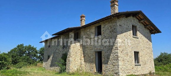 4 Schlafzimmer Haus in Umbertide, Italy, Nr. 90632 9