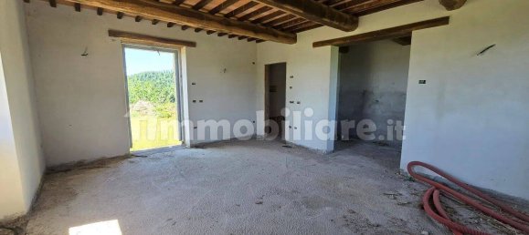 4 Schlafzimmer Haus in Umbertide, Italy, Nr. 90632 16