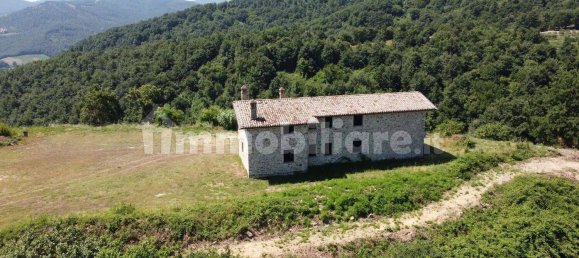 4 Schlafzimmer Haus in Umbertide, Italy, Nr. 90632 6