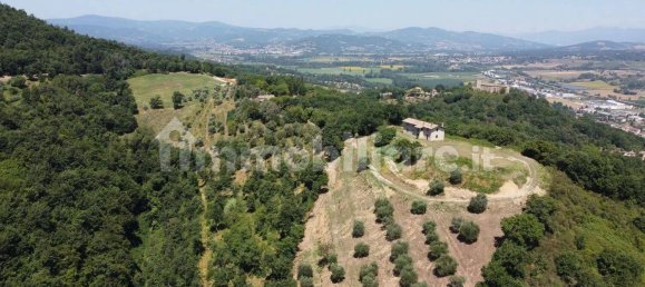 4 Schlafzimmer Haus in Umbertide, Italy, Nr. 90632 4