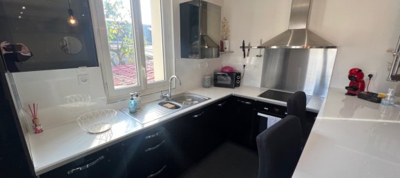 3 bedrooms House in Champigny-sur-Marne, France No. 165945 5