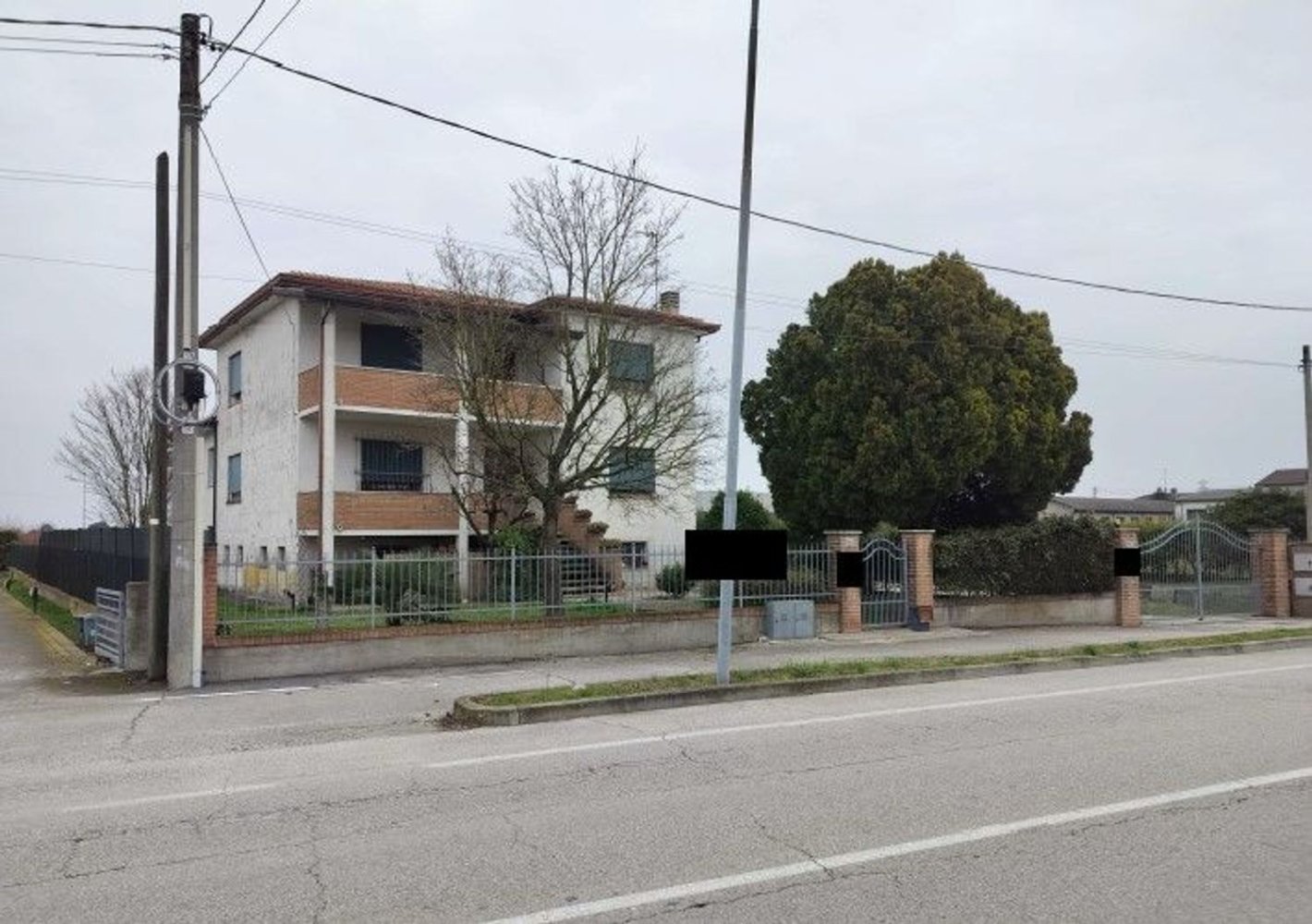 10 bedrooms House in Merlara, Italy No. 343419