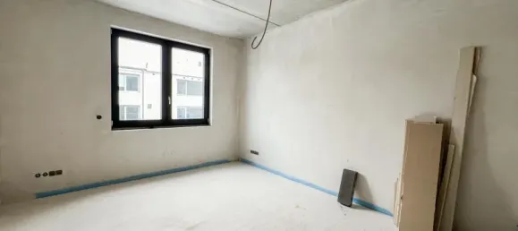 Здание с 2 комнатами в Майн-Кинциг, Германия № 166657 2