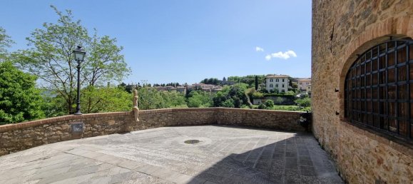 2 bedrooms House in Volterra, Italy No. 134 6