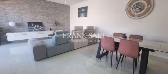 Apartamento de 3 dormitorios en Pembroke, Malta No. 2745 4