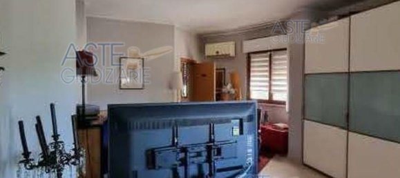 5 rooms Apartment in Rome, Italy No. 292276 36