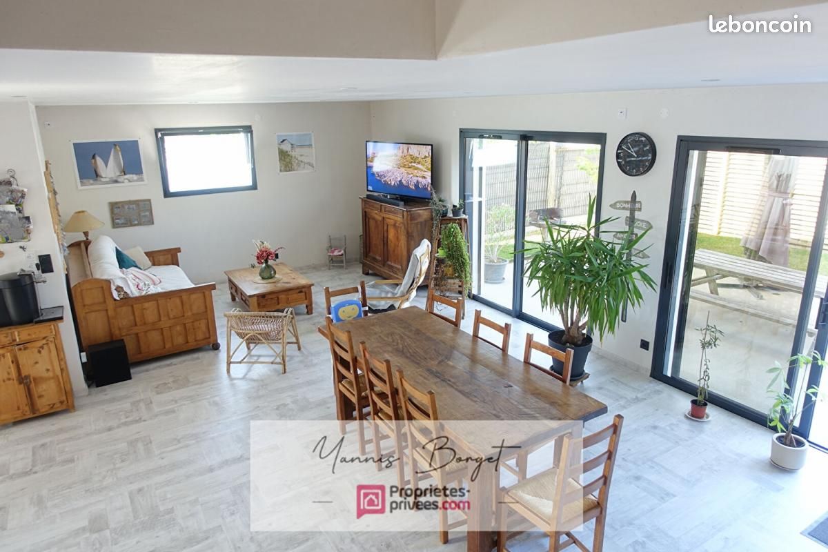 4 bedrooms House in Chavagnes-en-Paillers, France No. 337370