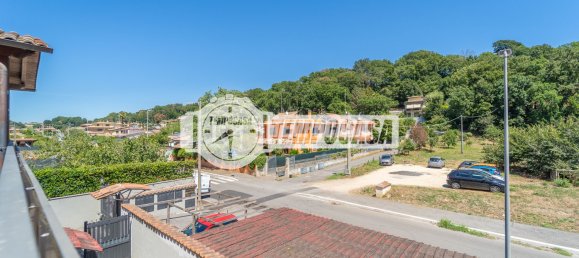 Propiedad comercial de 8 habitaciónes en Fiumicino, Italy No. 275890 35