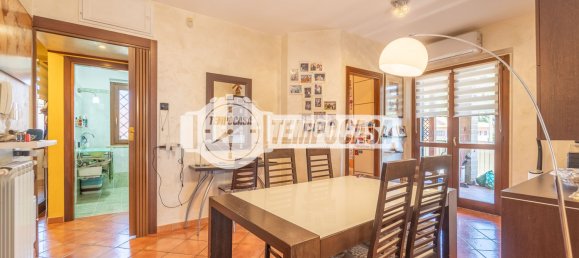 Propiedad comercial de 8 habitaciónes en Fiumicino, Italy No. 275890 18