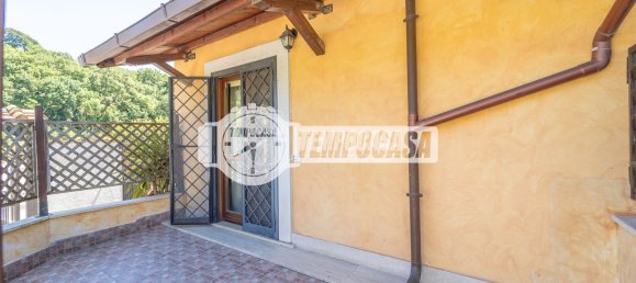 Propiedad comercial de 8 habitaciónes en Fiumicino, Italy No. 275890 6