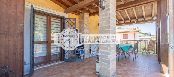 Propiedad comercial de 8 habitaciónes en Fiumicino, Italy No. 275890 4