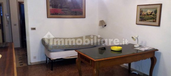 2 bedrooms Apartment in Turin, Italy No. 202443 2