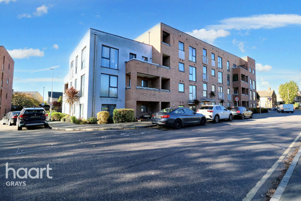 2 bedrooms Apartment in Grays, United Kingdom No. 5003