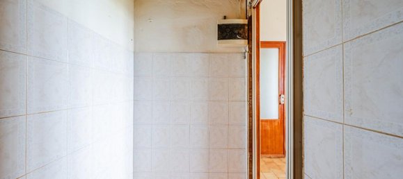 Квартира с 4 комнатами в Лампореккьо, Италия № 75647 11