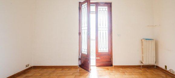 Квартира с 4 комнатами в Лампореккьо, Италия № 75647 2