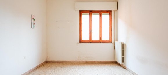 Квартира с 4 комнатами в Лампореккьо, Италия № 75647 18