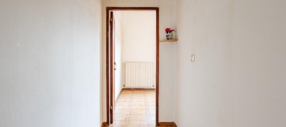 Квартира с 4 комнатами в Лампореккьо, Италия № 75647 22