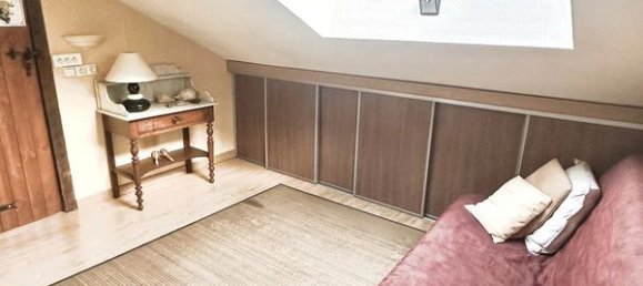 9 rooms House in Suippes, France No. 225435 8