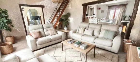 9 rooms House in Suippes, France No. 225435 2