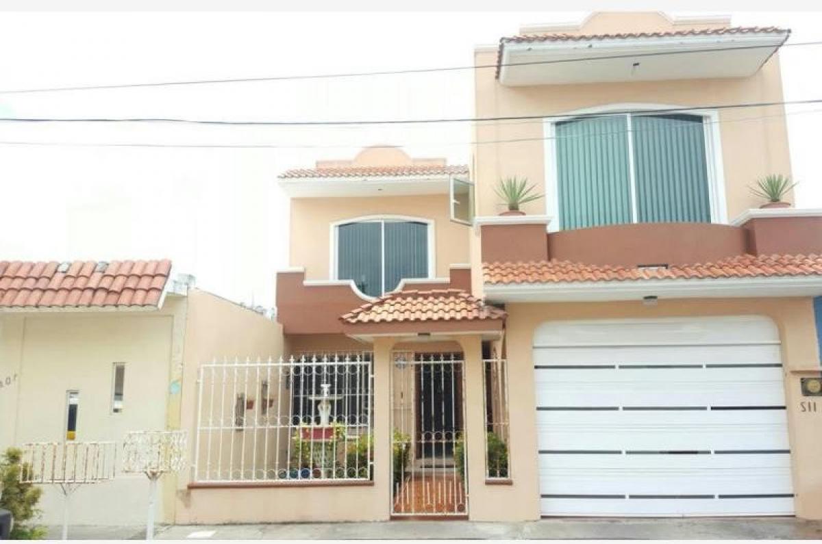 4 bedrooms House in Veracruz, Mexico No. 216475