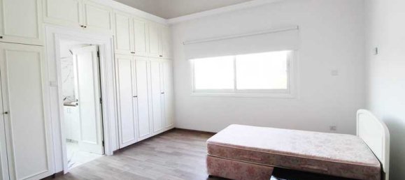 5 Schlafzimmer Gewerbliche Immobilie in Mesa Geitonia, Cyprus, Nr. 18102 7