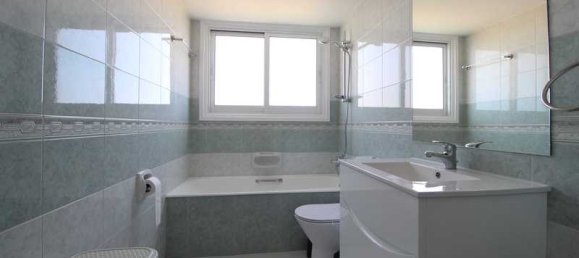 5 Schlafzimmer Gewerbliche Immobilie in Mesa Geitonia, Cyprus, Nr. 18102 5