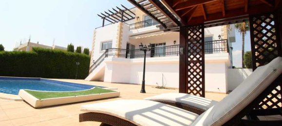 5 Schlafzimmer Gewerbliche Immobilie in Mesa Geitonia, Cyprus, Nr. 18102 11