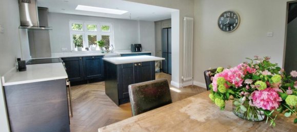 4 bedrooms House in Sevenoaks, United Kingdom No. 10467 3