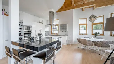 5 rooms Apartment in Telfs, Austria No. 88172