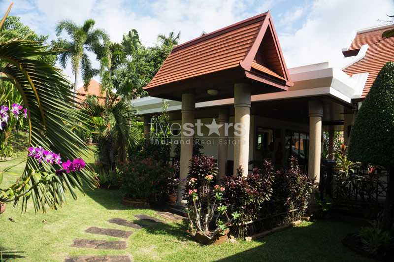 3 bedrooms Cafe / restaurant in Phuket, Thailand No. 7580