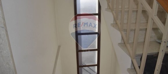 8-salle Maison à Vittoria, Italy No. 275267 17