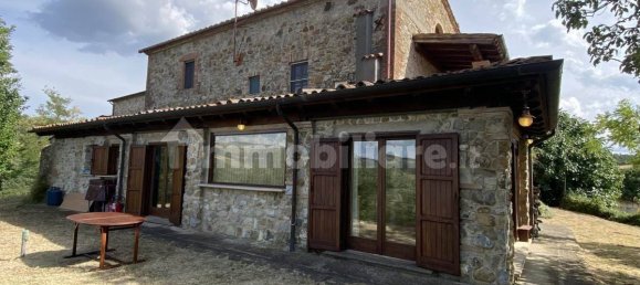 4 bedrooms House in Castiglione d'Orcia, Italy No. 269654 10