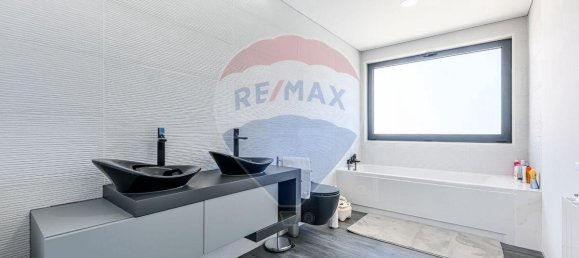 Casa de 3 dormitorios en Celorico de Basto, Portugal No. 168998 18