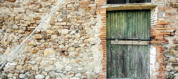 8 bedrooms House in Lajatico, Italy No. 203 3