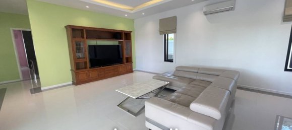 4 bedrooms Villa in Cha-am, Thailand No. 24152 5