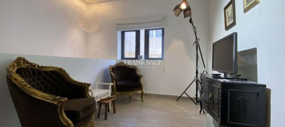 3 bedrooms House in Sliema, Malta No. 9638 6