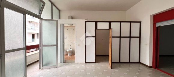 Квартира с 2 спальнями в Челье Мессапика, Италия № 117230 14