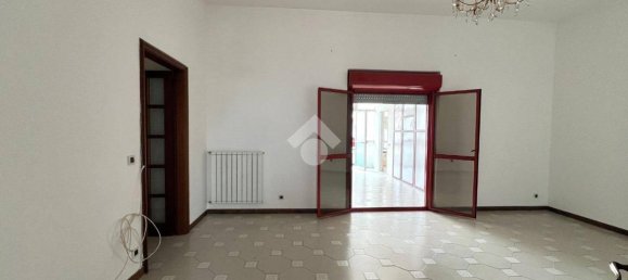 Квартира с 2 спальнями в Челье Мессапика, Италия № 117230 9