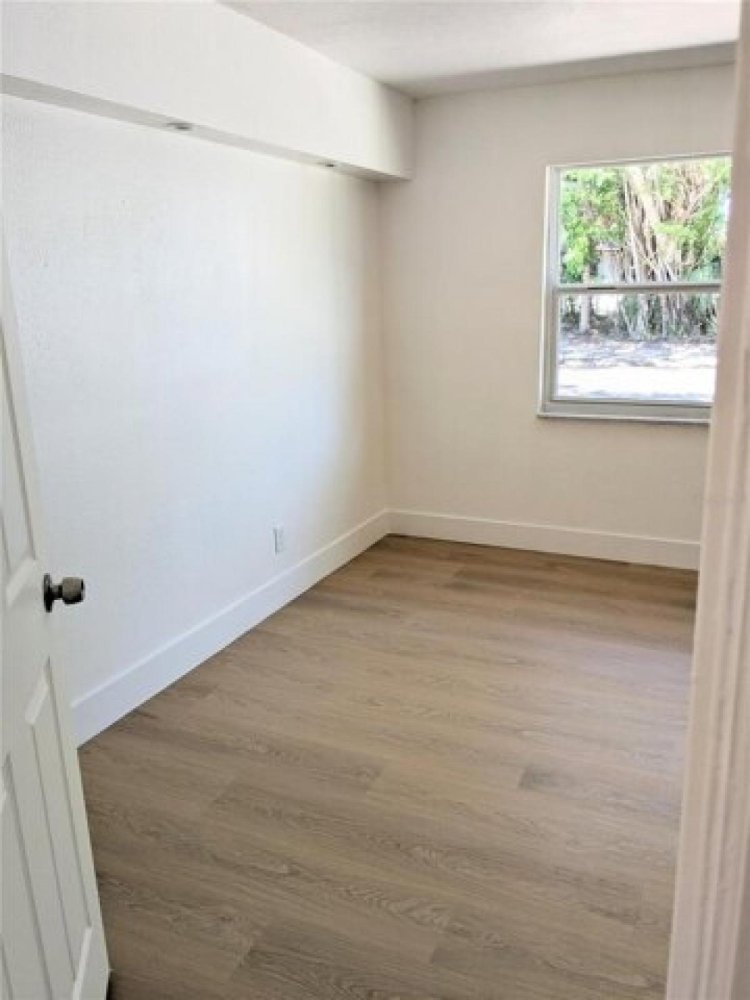 4 غرف نوم منزل في Saint Petersburg, USA رقم 428950