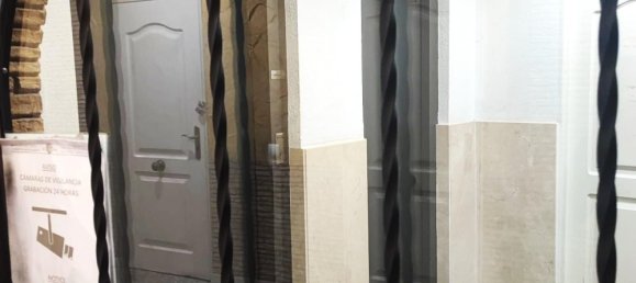 Apartamento de 2 dormitorios en Torrevieja, Spain No. 153779 3